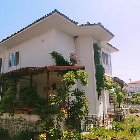 Bahceli, Dublex 빌라